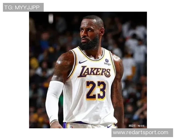 洛杉矶湖人新赛季全力冲击总冠军詹姆斯领军再创辉煌时刻